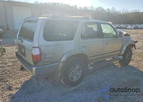 2001 Toyota 4Runner Sr5 from USA, damaged, VIN JT3GN86R510209843